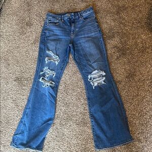 American Eagel Women's Blue Distressed Jeans